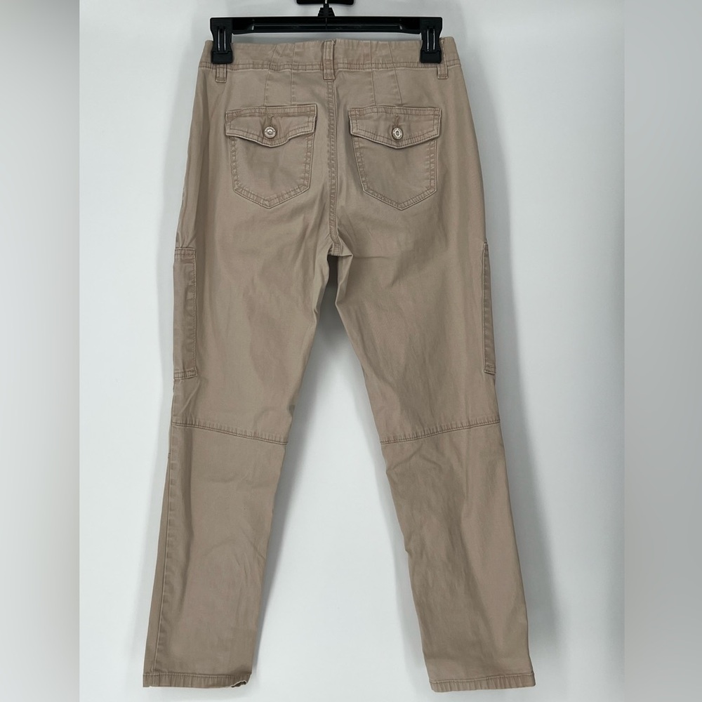 WHITE HOUSE BLACK MARKET SKINNY KHAKI CARGO PANTS